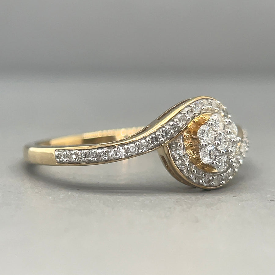 9ct Yellow Gold Diamond Cluster Ring (c. 0.25ct) - Size N