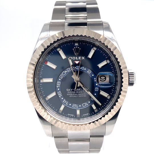 Pre-Owned Stainless Steel Sky-Dweller Rolex (Gents)
