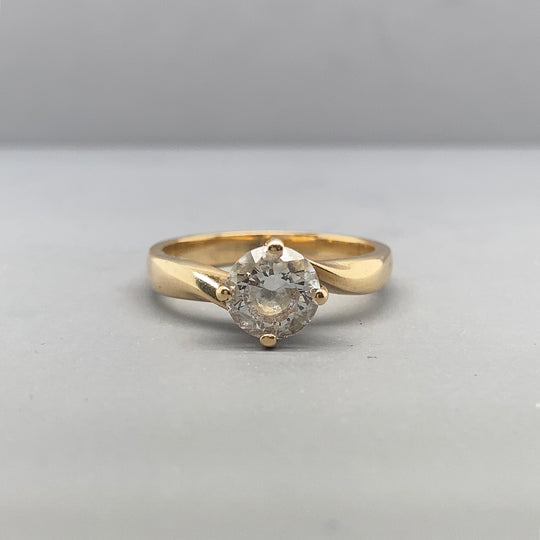 9ct Yellow Gold Single Stone Cubic Zirconia Ring - Size L