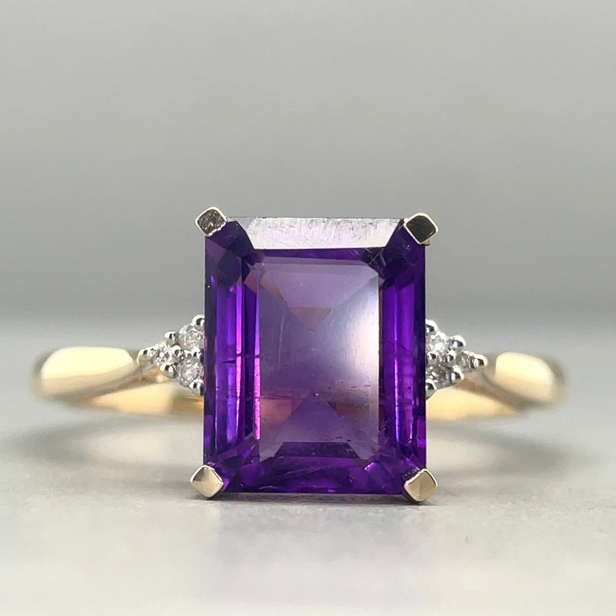 9ct Yellow Gold Diamond and Amethyst Ring - Size S