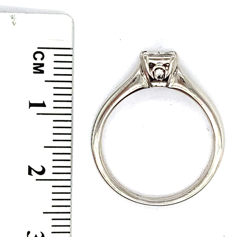 18ct White Gold Diamond Ring (c. 0.36ct) - Size M