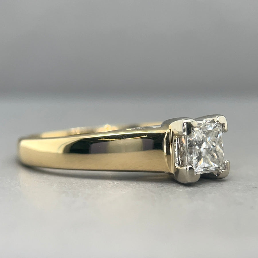 18ct Yellow Gold Single Stone Princess Cut Diamond Ring (c. 0.66ct) - Size N