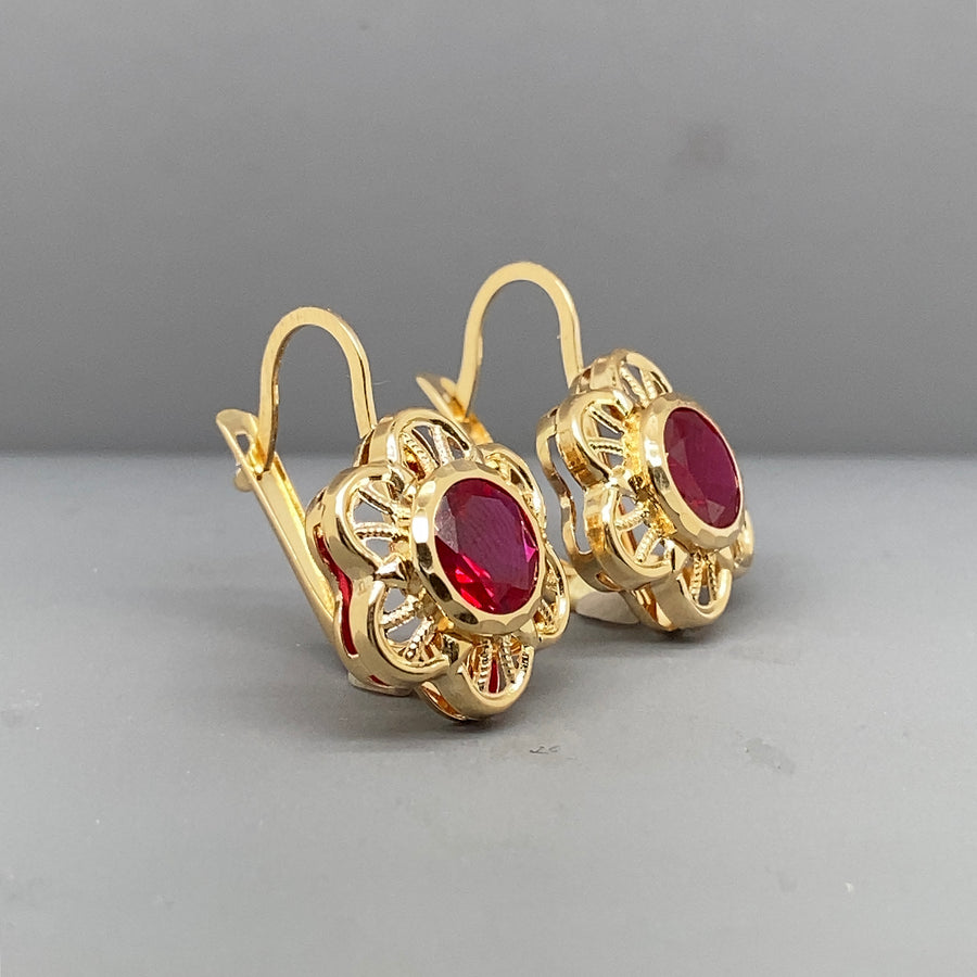14ct Yellow Gold Red Synthetic Stone Flower Earrings