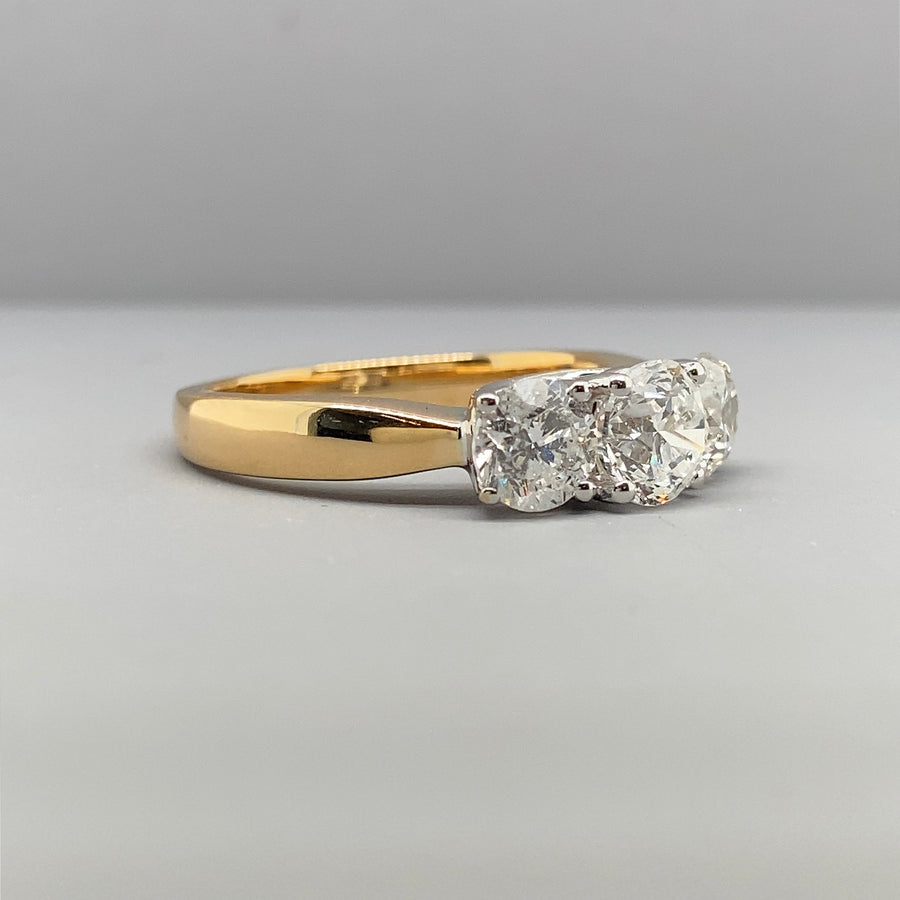 18ct Yellow Gold Three Stone Diamond Ring (c. 2.00ct) - Size N 1/2