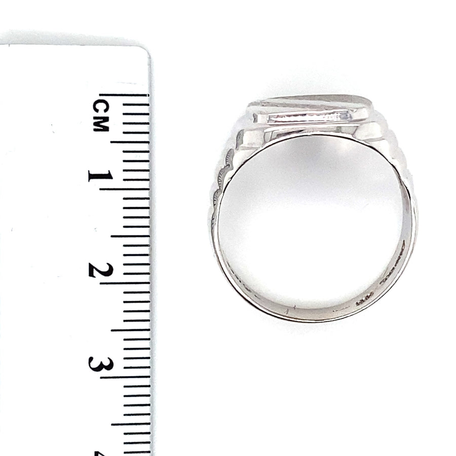 14ct White Gold Signet Ring - Size T 1/2
