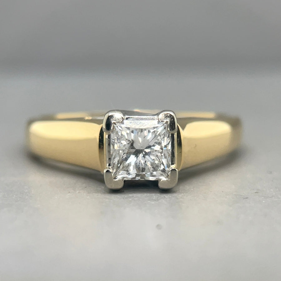 18ct Yellow Gold Single Stone Princess Cut Diamond Ring (c. 0.66ct) - Size N