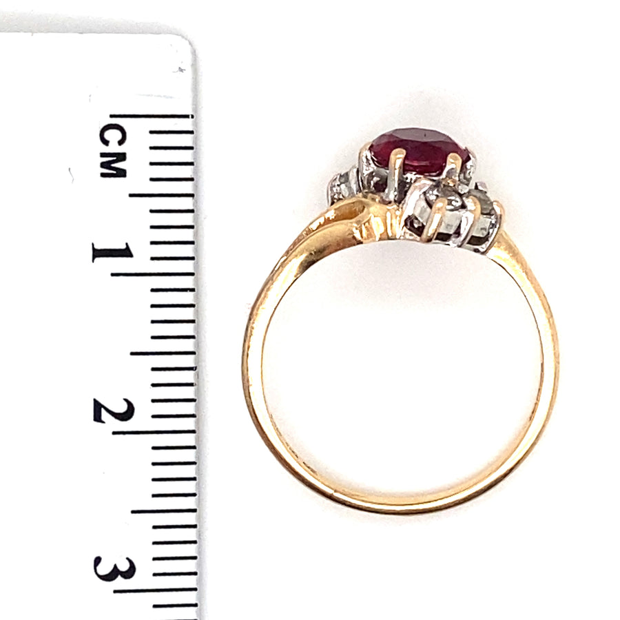 14ct Yellow Gold Red and White Cubic Zirconia Ring - Size N