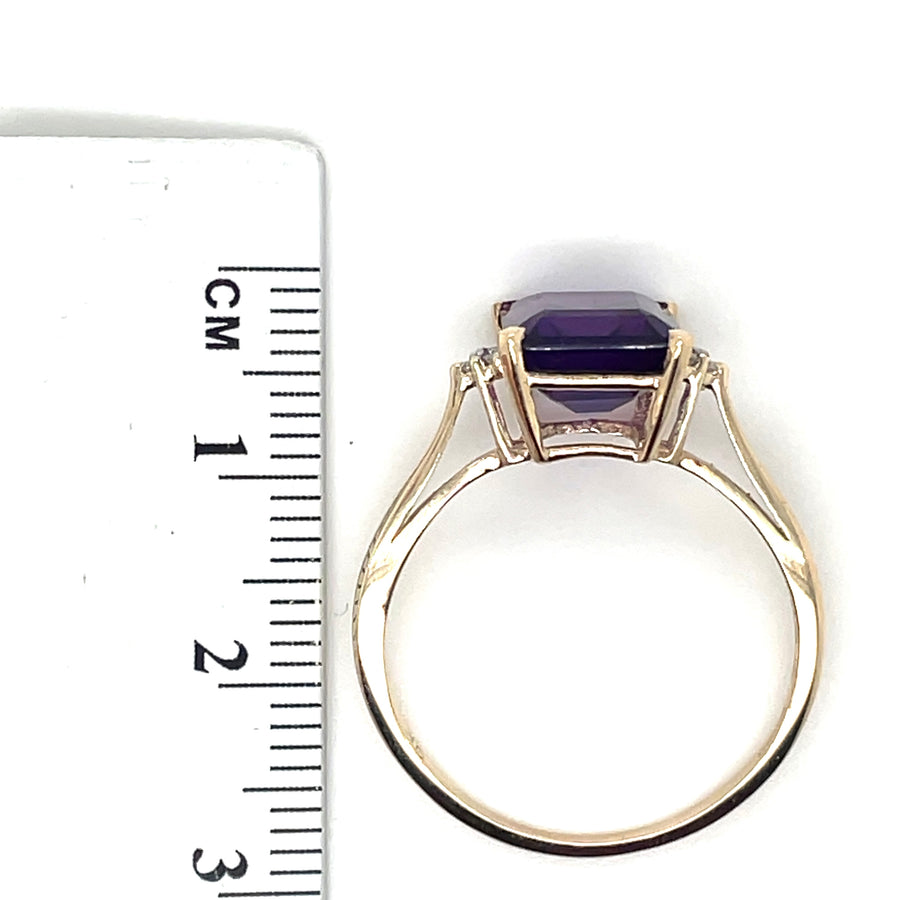 9ct Yellow Gold Diamond and Amethyst Ring - Size S