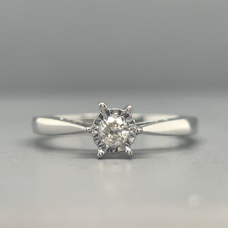 9ct White Gold Single Stone Diamond Ring - Size K