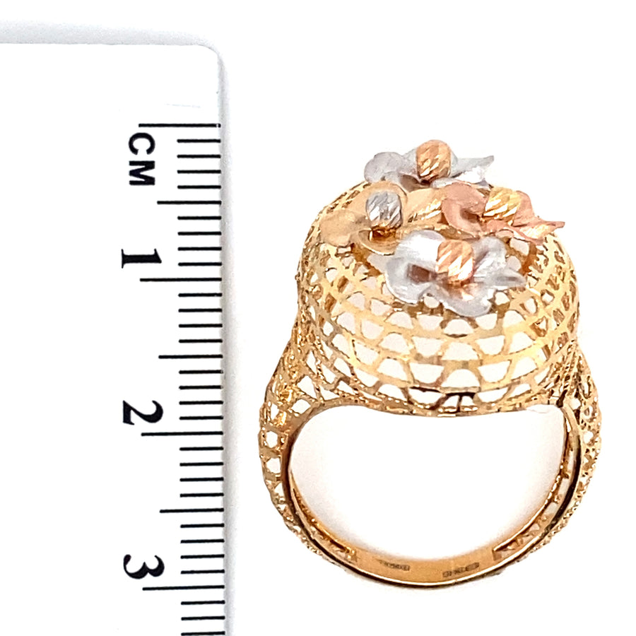 18ct Tri-Coloured Fancy Dome Style Flower Ring - Size P (NEW!)