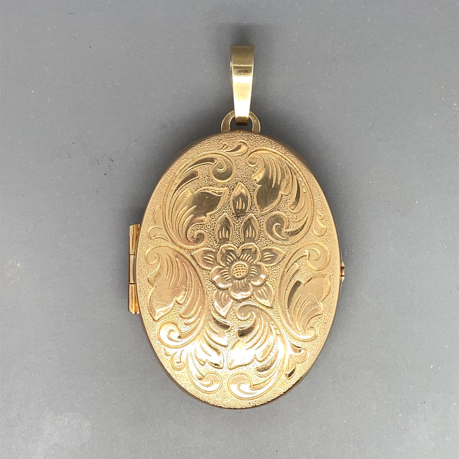 9ct Yellow Gold Patterned Locket