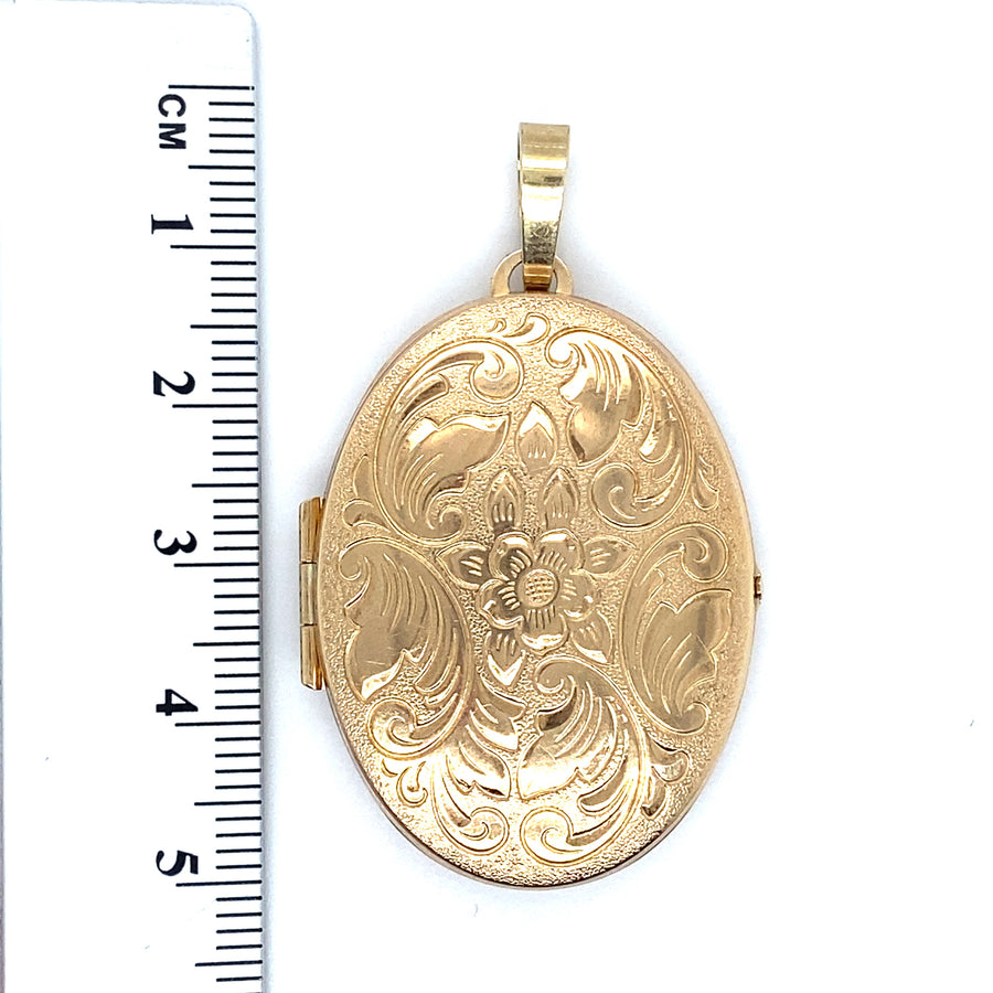 9ct Yellow Gold Patterned Locket