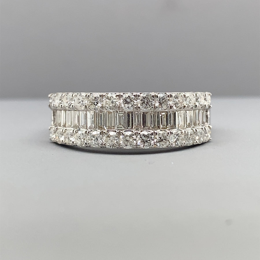 18ct White Gold Diamond Set Band Ring (c. 1.40ct) - Size Q 1/2