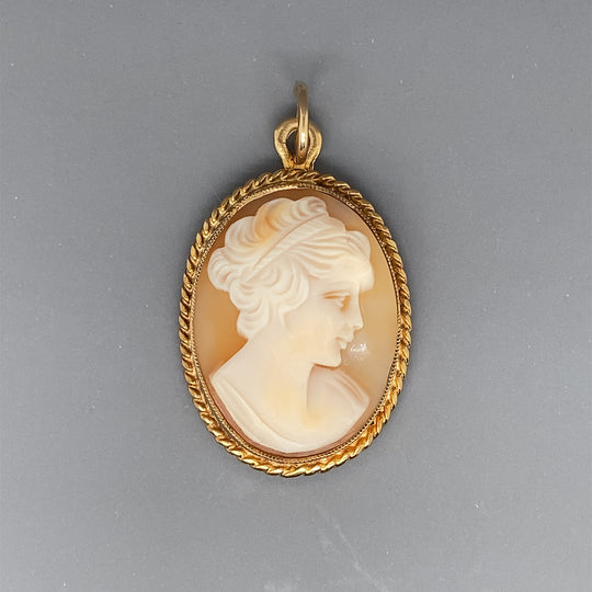 9ct Yellow Gold Cameo Pendant