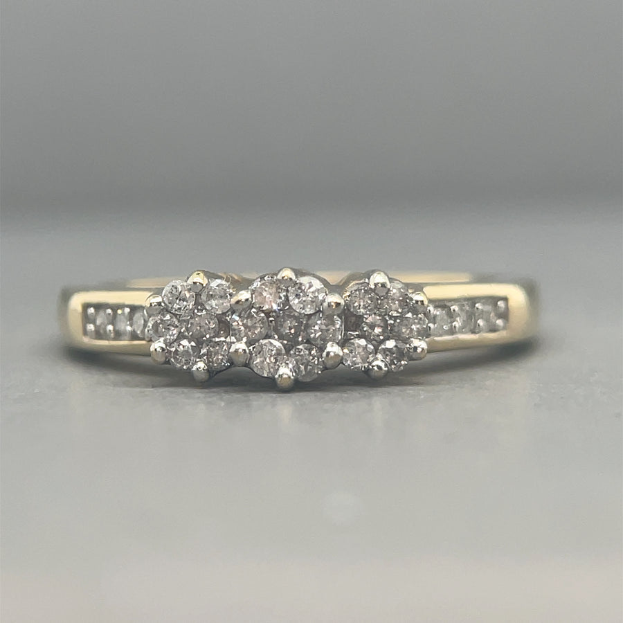 9ct Yellow Gold Triple Diamond Cluster Ring (c. 0.25ct) - Size M