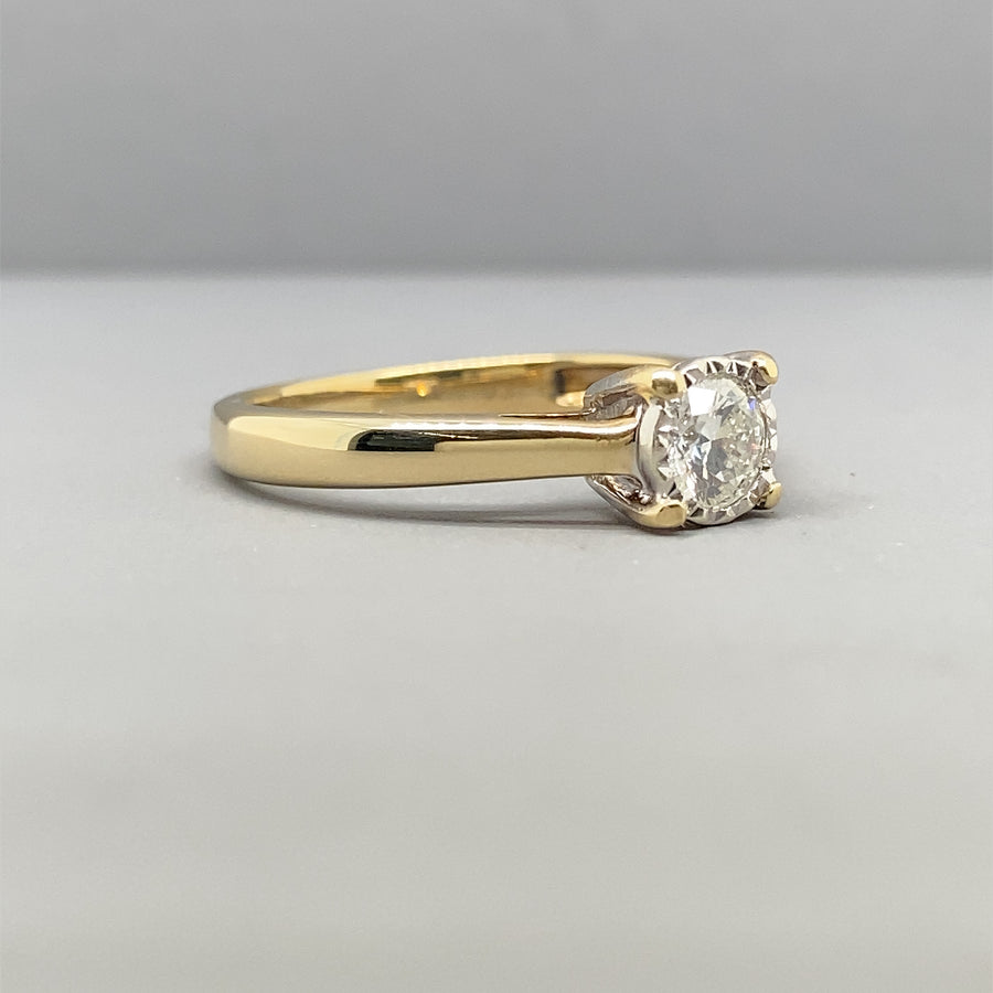9ct Yellow Gold Single Stone Diamond Ring (c. 0.33ct) - Size M