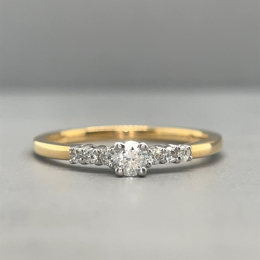 18ct Yellow Gold Diamond Ring (c. 0.18ct) - Size M 1/2