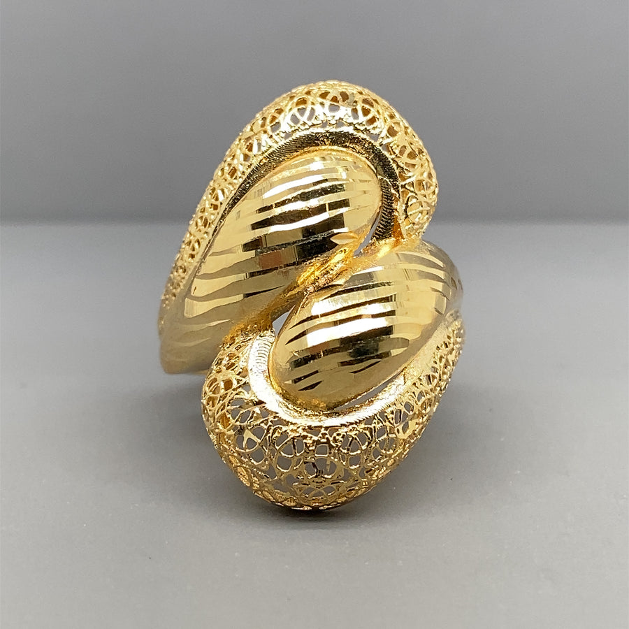 18ct Yellow Gold Fancy Swirl Ring - Size S (NEW!)