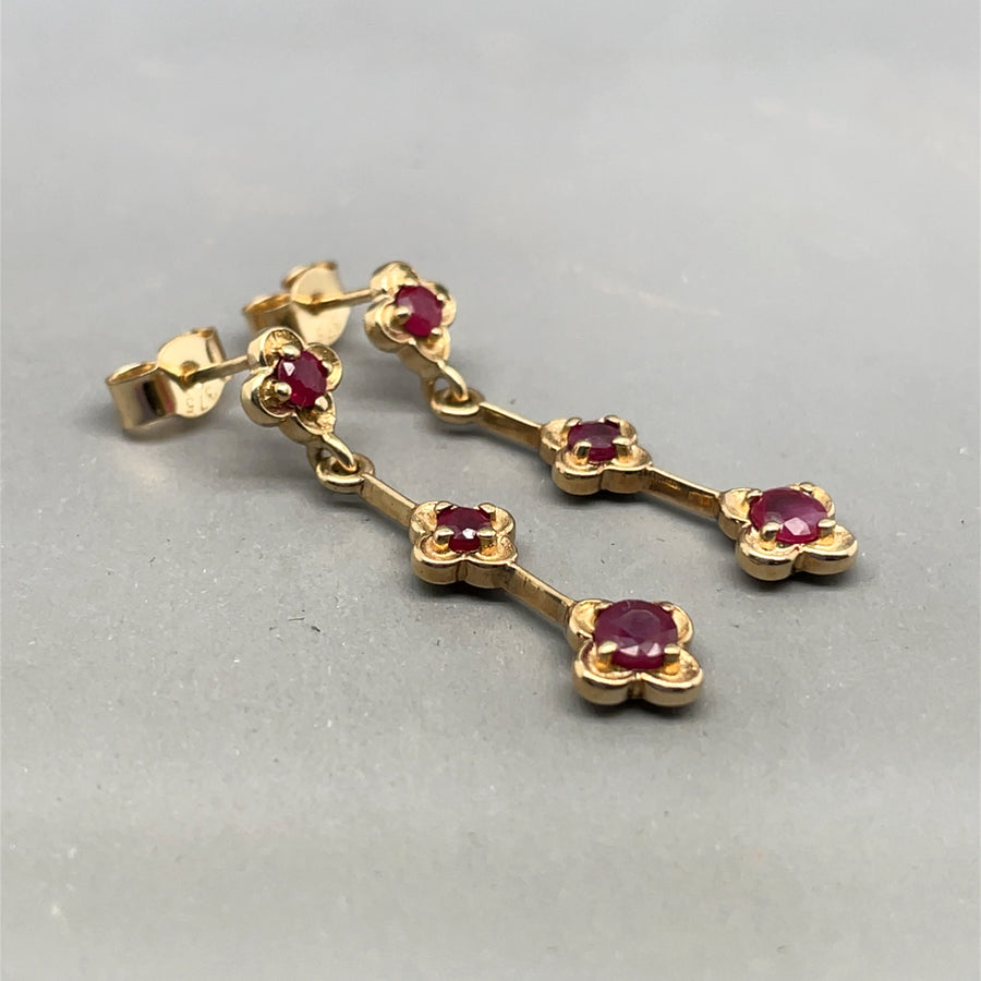 9ct Yellow Gold Ruby Flower Earrings