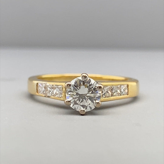 18ct Yellow Gold Diamond Ring (c. 0.80ct) - Size K