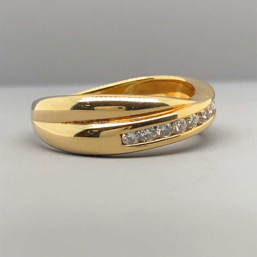 18ct Yellow Gold Diamond Crossover Ring (c. 0.25ct) - Size O 1/2