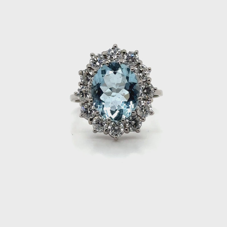 18ct White Gold Diamond and Aquamarine Cluster Ring (c. 1.80ct) - Size O