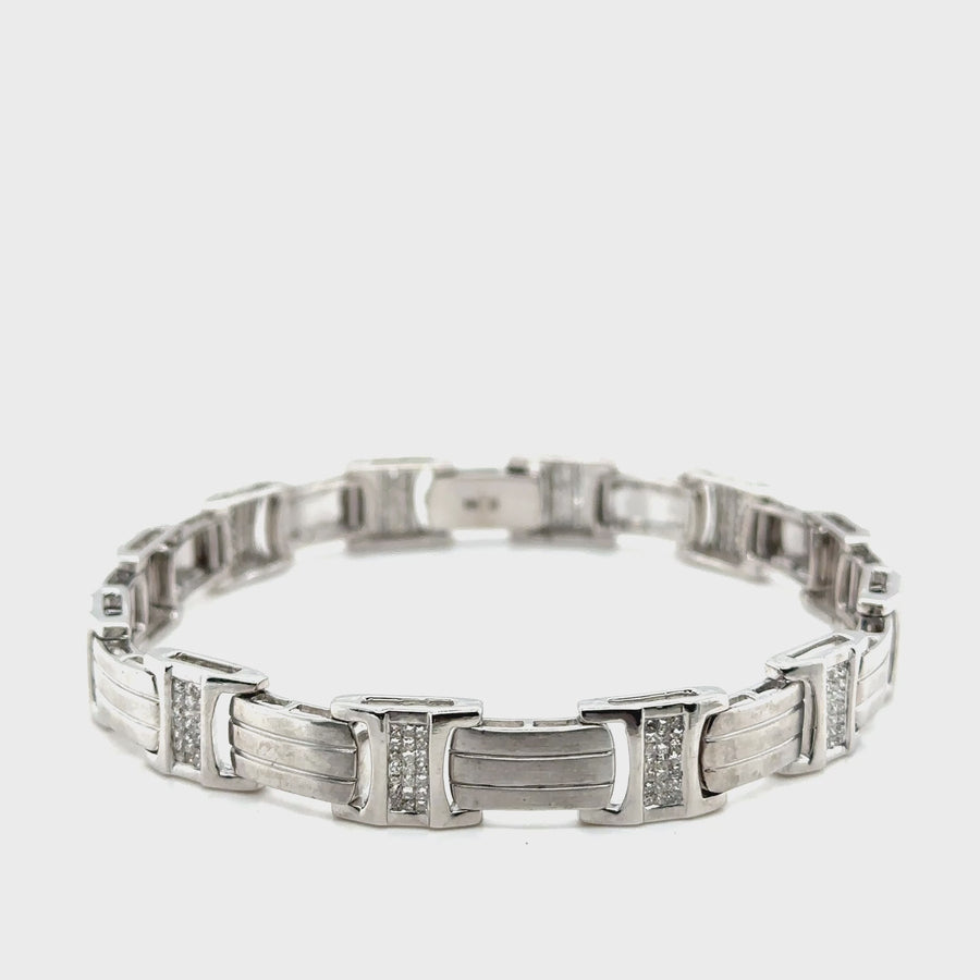 14ct White Gold Diamond Set Bracelet (c. 2.52ct)