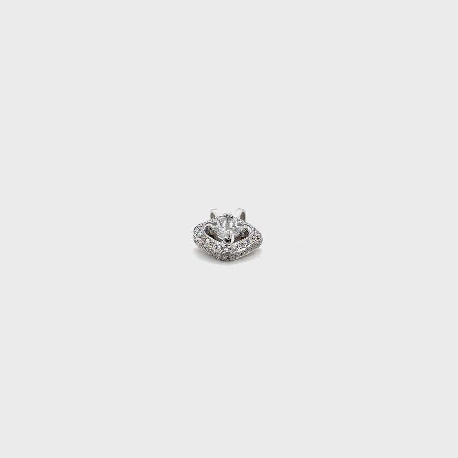 18ct White Gold Diamond Cluster Pendant (c. 0.90ct)