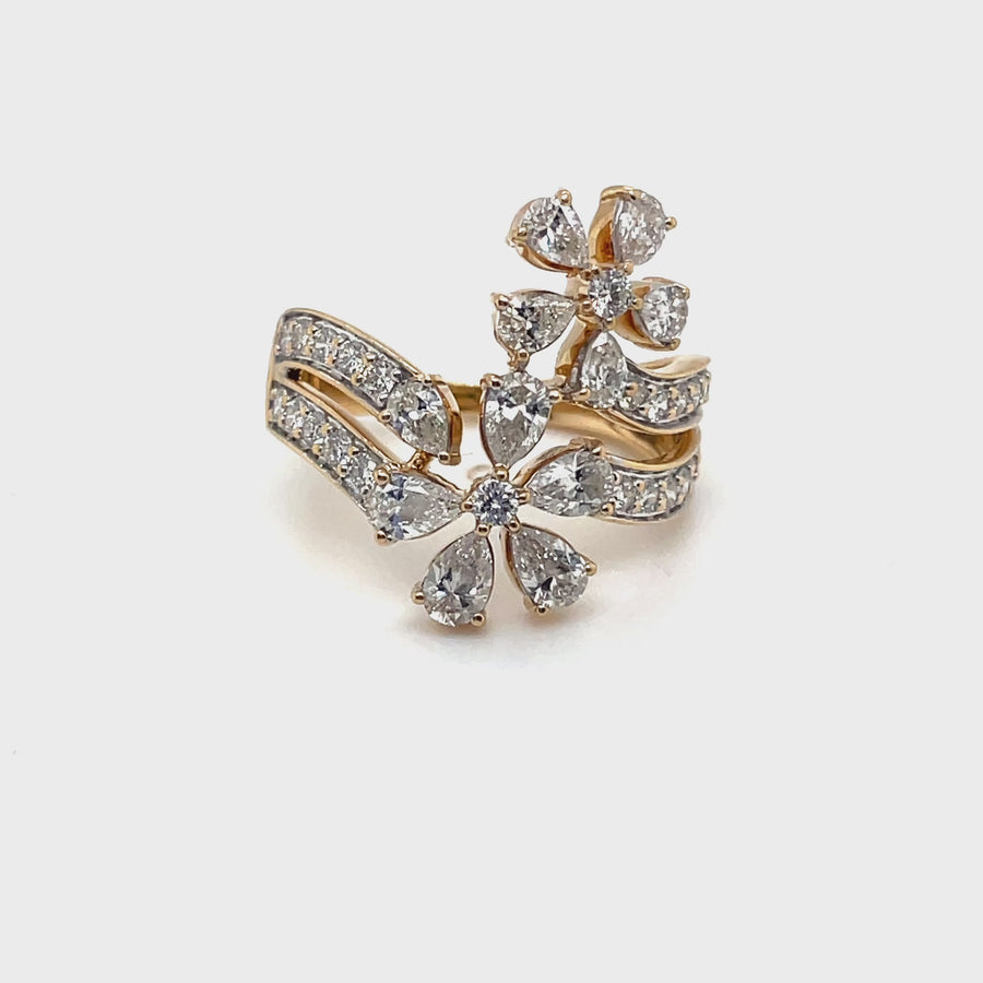 18ct Yellow Gold Diamond Flower Ring (c. 1.35ct) - Size L