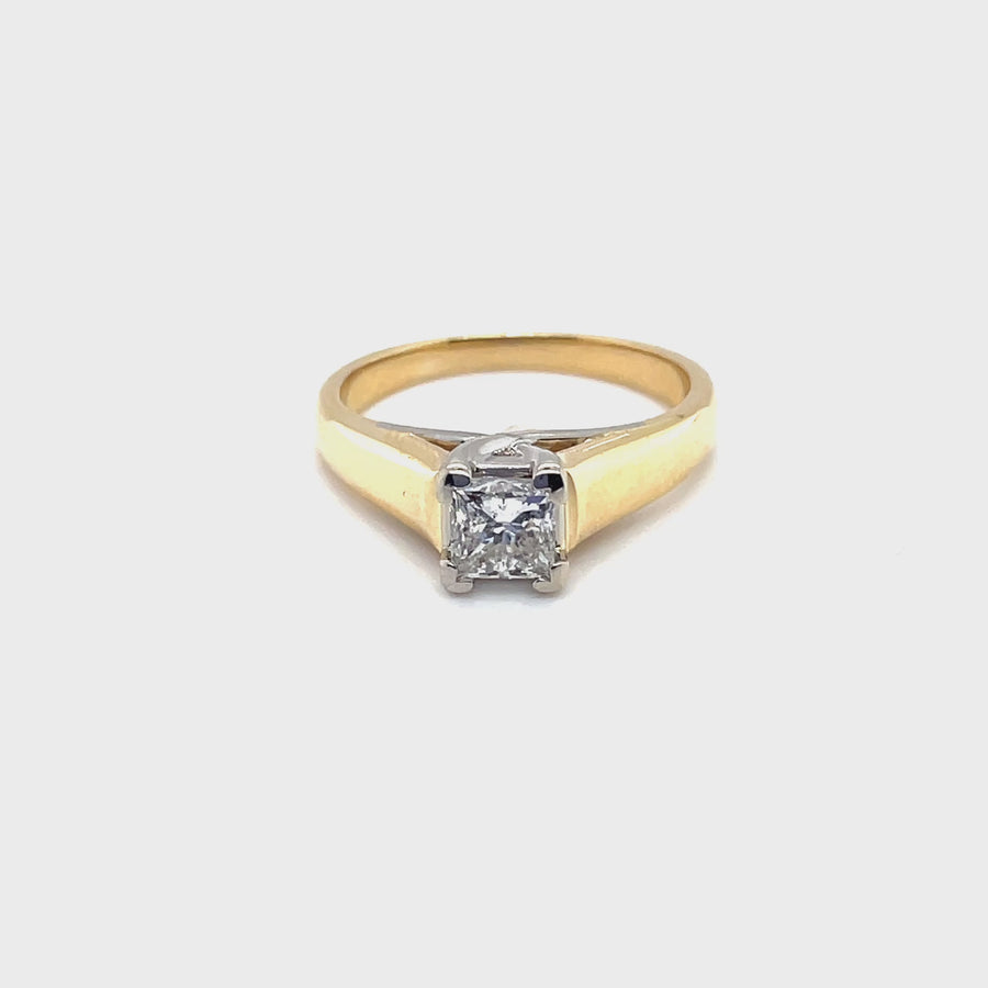 18ct Yellow Gold Single Stone Princess Cut Diamond Ring (c. 0.66ct) - Size N