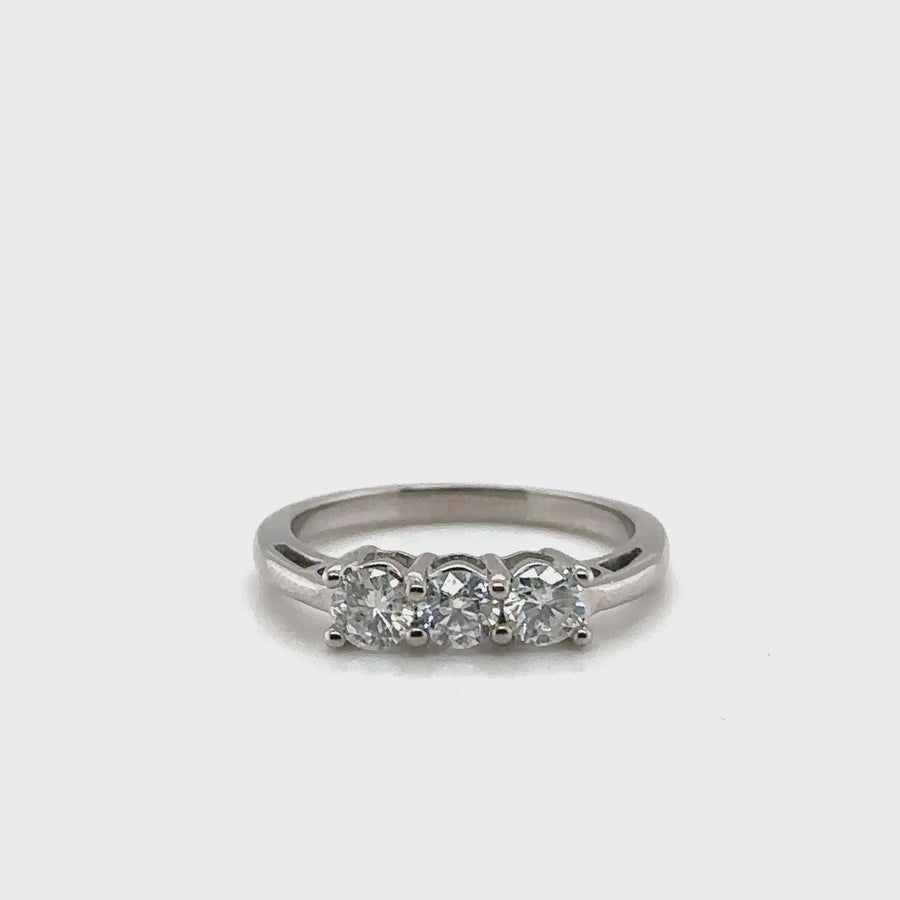 18ct White Gold Diamond Ring (c. 0.75ct) - Size O