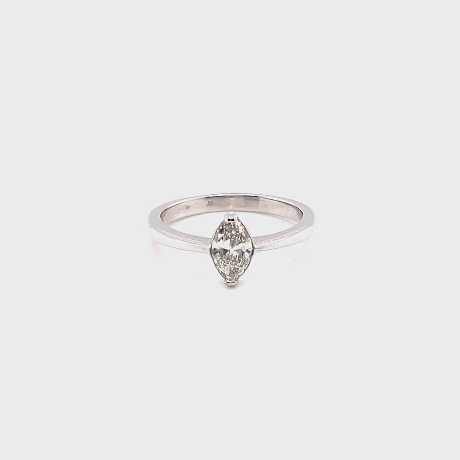 18ct White Gold Marquise Cut Single Stone Diamond Ring - Size O