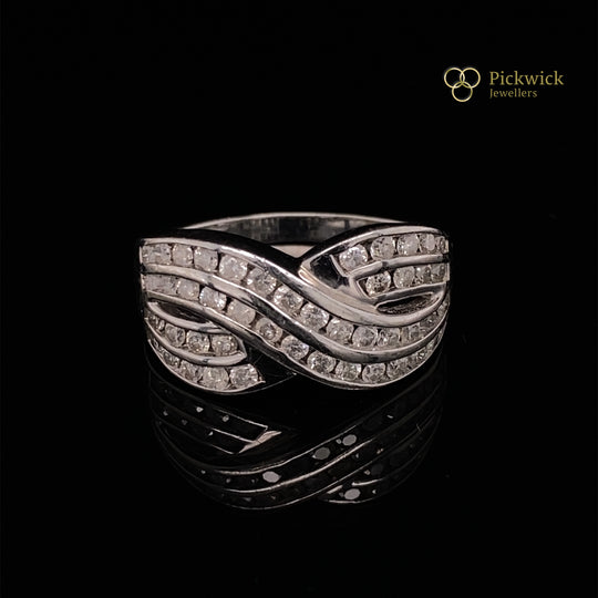 9ct White Gold Diamond Cross Over Ring (c. 0.80-0.90ct) - Size N