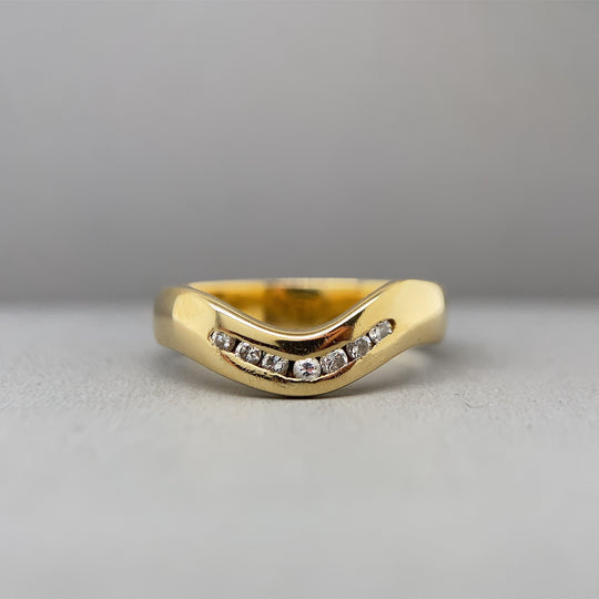 18ct Yellow Gold Diamond Chevron Ring - Size L 1/2
