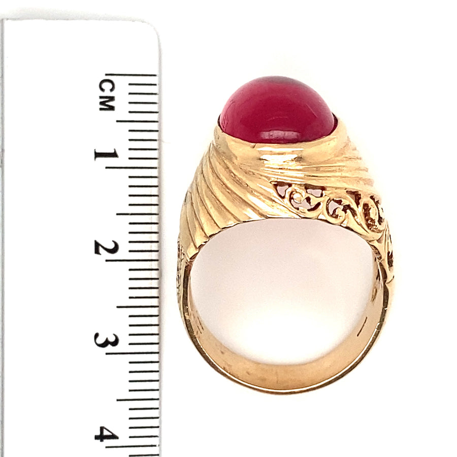 14ct Yellow Gold Red Stone Fancy Ring - Size S 1/2