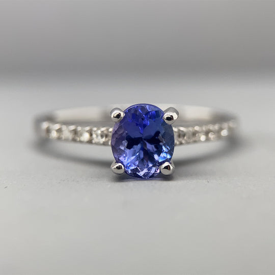 14ct White Gold Diamond And Tanzanite Ring (c. 0.15ct) - Size L 1/2