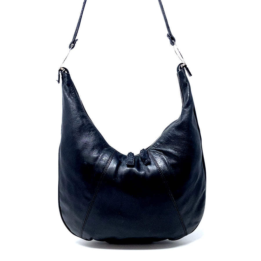Pre-Owned Versace Black Leather Eyelet Hobo Bag