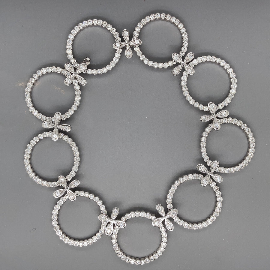 18ct White Gold Diamond Fancy Circle Bracelet (c. 3.90ct)
