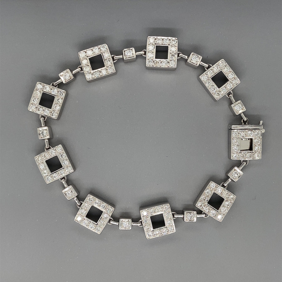 18ct White Gold Fancy Square Link Diamond Bracelet (c. 2.35ct)