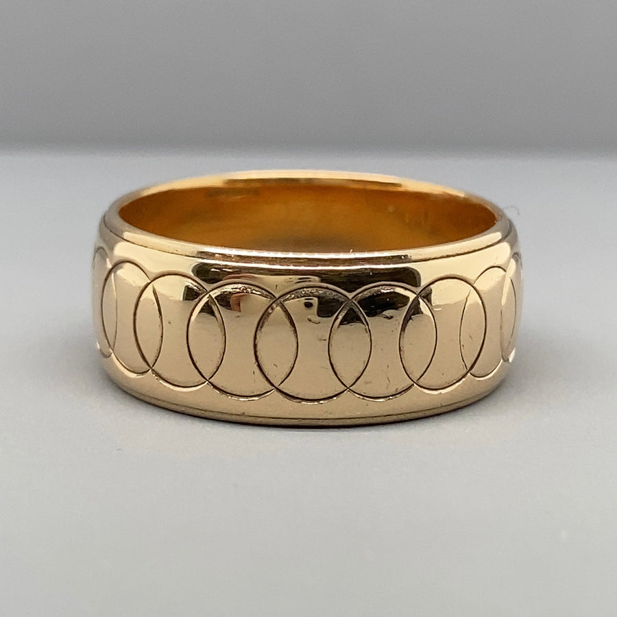 9ct Yellow Gold Circles Patterned Band Ring - Size M 1/2